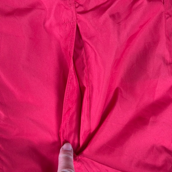 Jones New York Red Rain Jacket Parka in a Pocket with Hood Medium - Picture 14 of 15